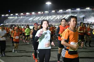 BIB: 23842
                            <button type="button" onclick="openModal(10856140)" class="btn btn-primary btn-sm float-right btn-popup" data-toggle="modal" data-target=".modal-high-quality">
                        <i class="fas fa-shopping-cart"></i> Add to Cart
                    </button>
                                            <button type="button" onclick="isThisMe(10856140, true)" class="btn btn-success btn-sm float-right btn-popup btn-isme hidden" data-toggle="tooltip" data-placement="bottom" title="นี่คือรูปของคุณใช่ไหม คลิกที่นี่เพื่อเอาเข้าอัลบั้ม">
                        <i class="fas fa-plus"></i> Add to album
                    </button>
                    <button type="button" onclick="isThisMe(10856140, false)" class="btn btn-warning btn-sm float-right btn-popup btn-isnotme hidden">
                        <i class="fas fa-ban"></i> Remove from album
                    </button>
